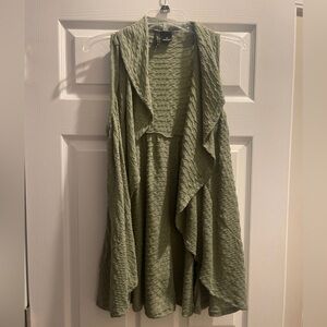 New Directions olive green open Cardigan vest sz medium nwt